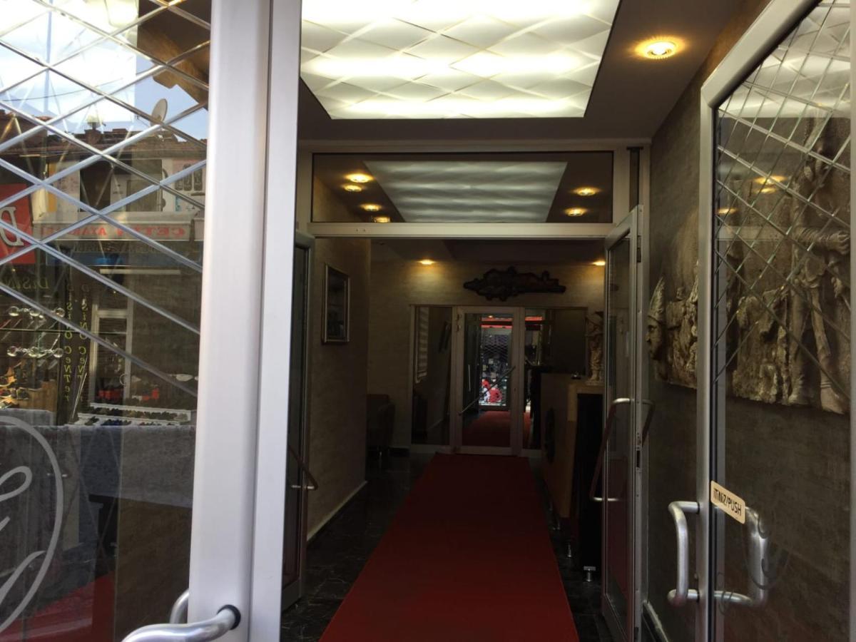 Yeni Hotel Малатия Екстериор снимка