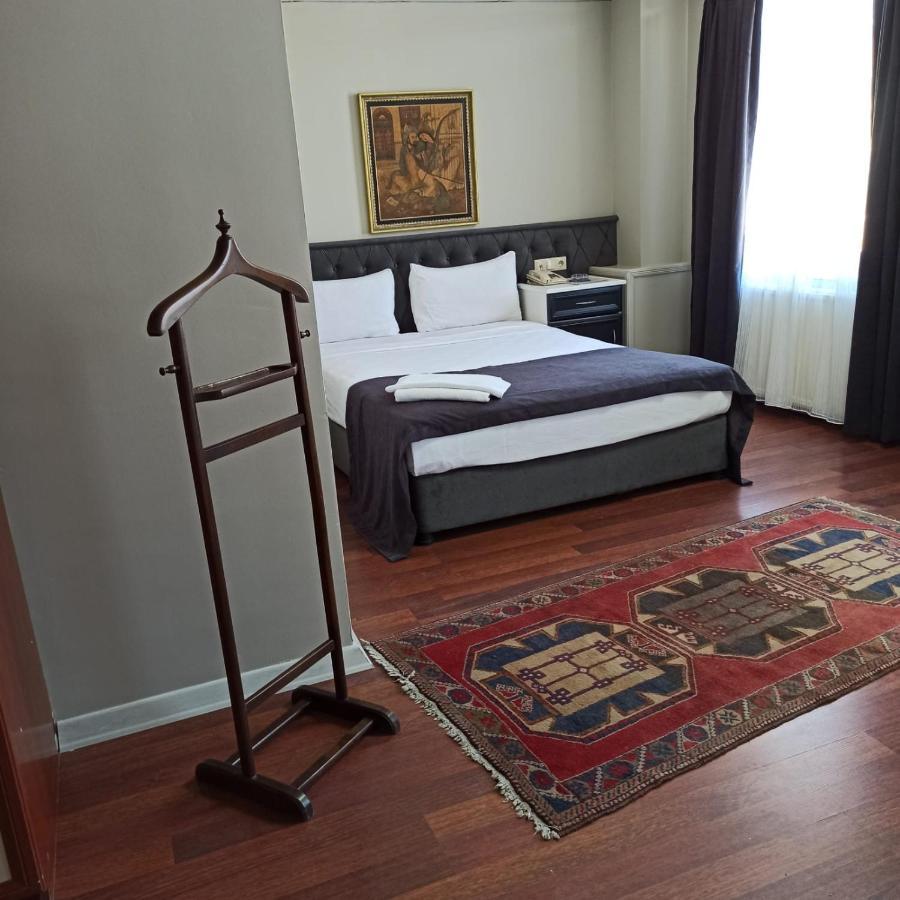 Yeni Hotel Малатия Екстериор снимка